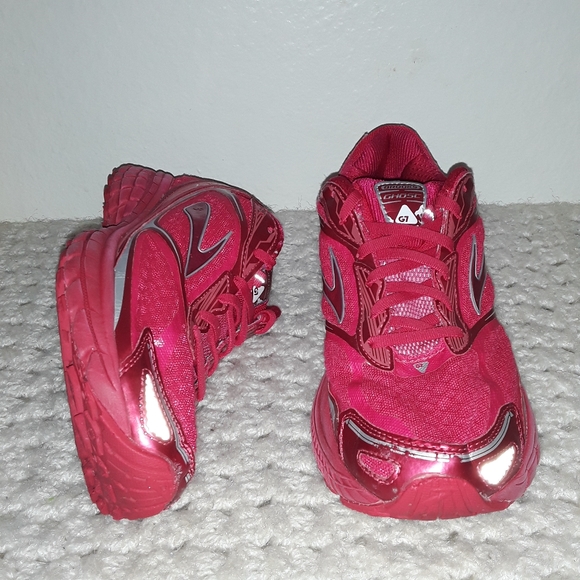 brooks ghost 7 womens red